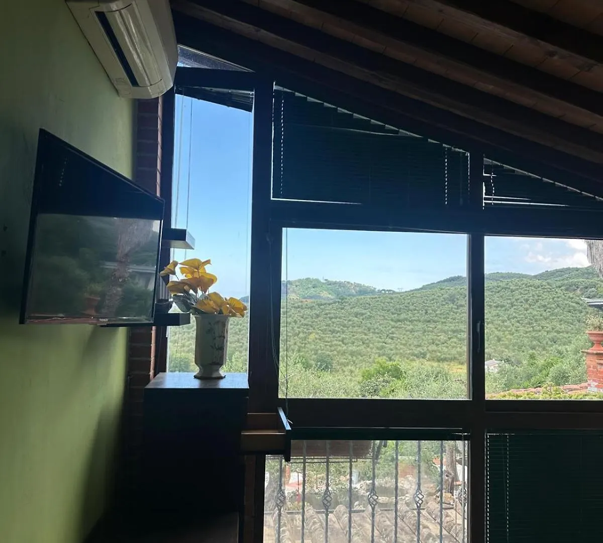 Apartmán Agrihome Di Alberto Giuseppe Gulotta B&B Bella Vista Chalet La Vista Massarosa