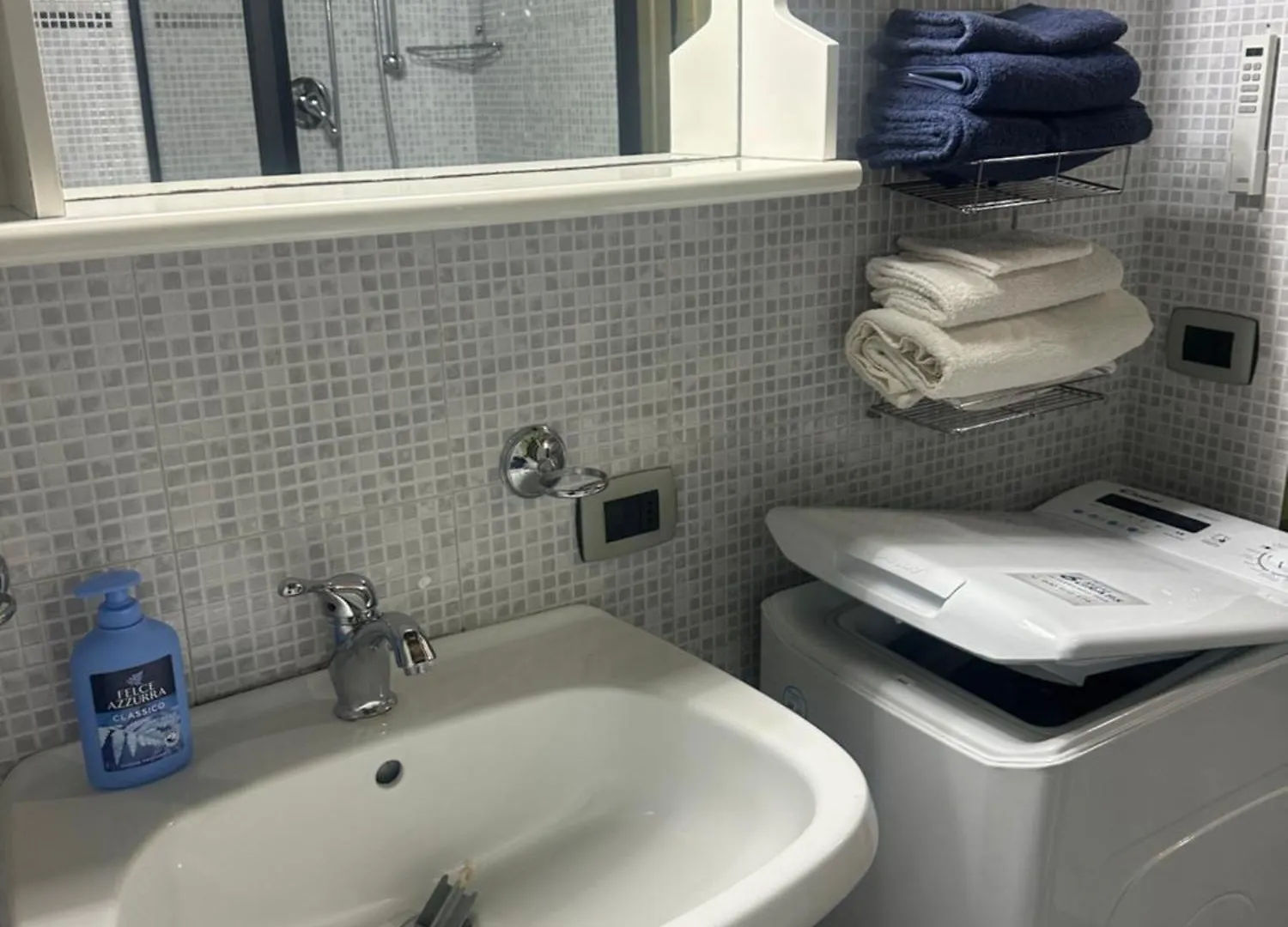 Apartment Agrihome Di Alberto Giuseppe Gulotta B&B Bella Vista Chalet La Vista Massarosa