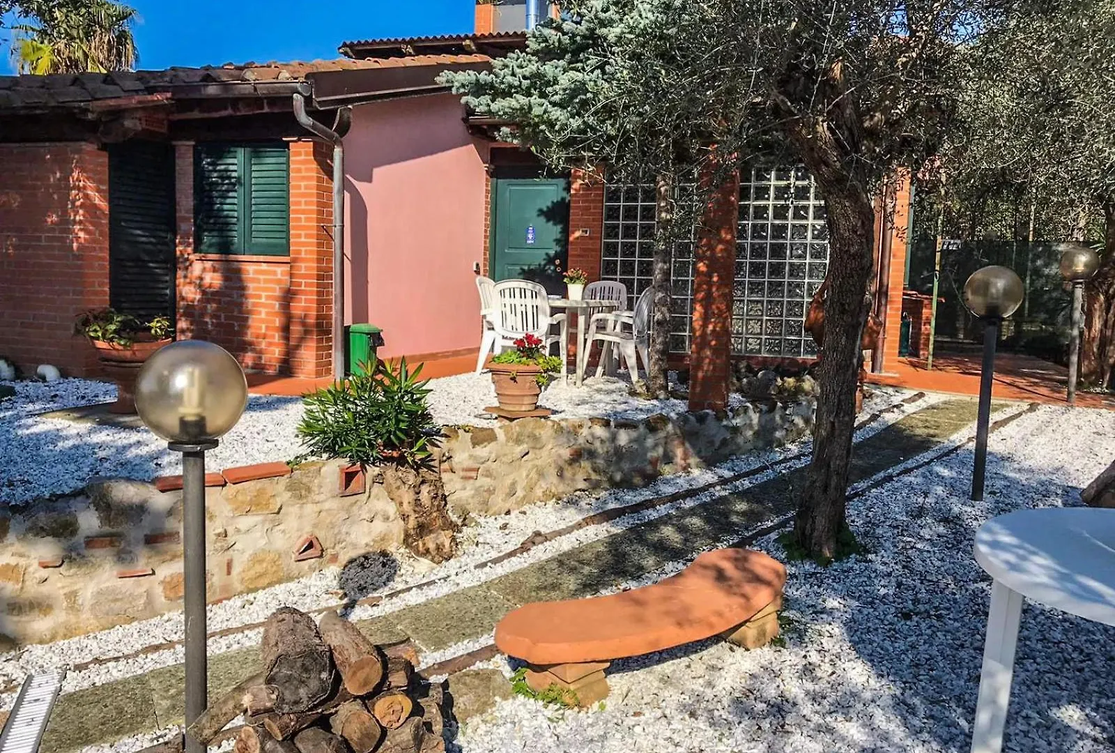 Apartment Agrihome Di Alberto Giuseppe Gulotta B&B Bella Vista Chalet La Vista Massarosa