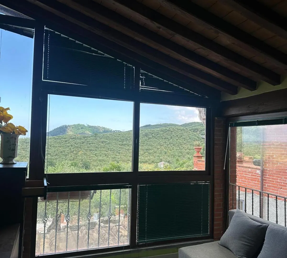 Agrihome Di Alberto Giuseppe Gulotta B&B Bella Vista Chalet La Vista Massarosa 0*,  Italy